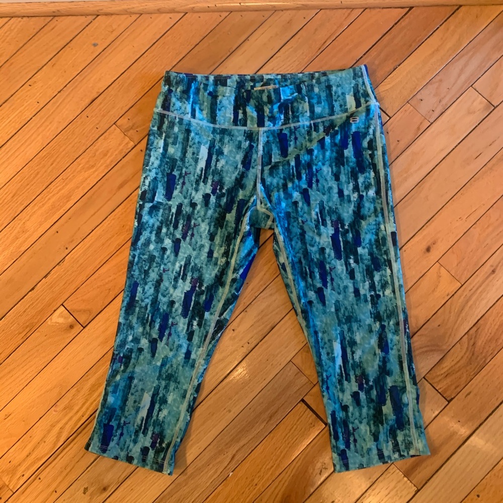 Layer 8 workout pants Sz medium